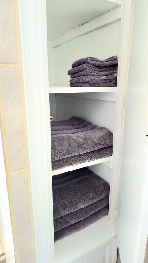 Bathroom, towels