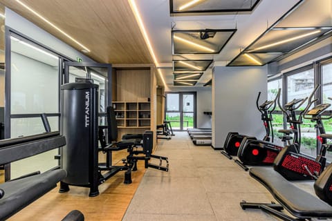 Property building, Day, Fitness centre/facilities, Area and facilities