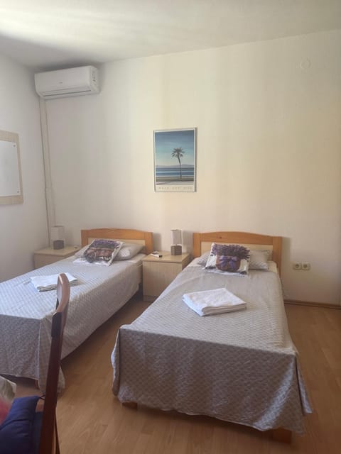 Dvokrevetni studio Centar Apartment in Stari Grad