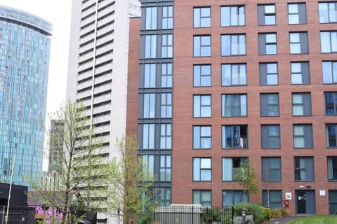 Property building, Location