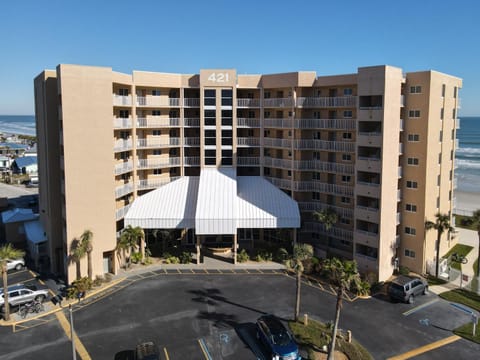 Property building, Day