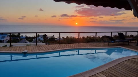 Natural landscape, Pool view, Sea view, Swimming pool, Sunset, sunbed