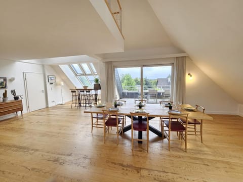 Luxurious 3BR Penthouse w terrace&parking Apartment in Luxembourg