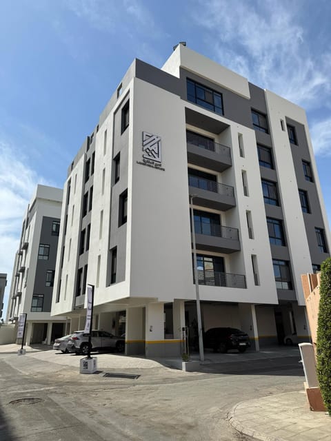 Property building, Street view, Location, Parking