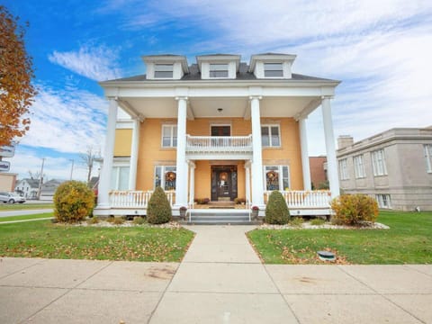 15 off Winter Deal Mansion Pet-Friendly House in Clarion