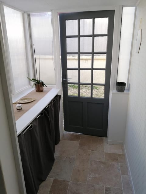 Charmante petite maison de ville à 20 minutes de la mer House in Normandy