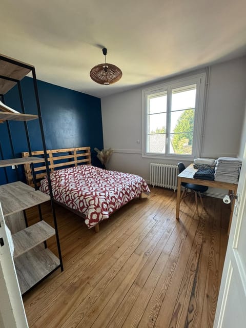 Charmante petite maison en plein centre-ville Apartment in Normandy