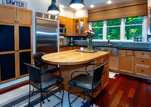 Cedar Shores House in Sawyer