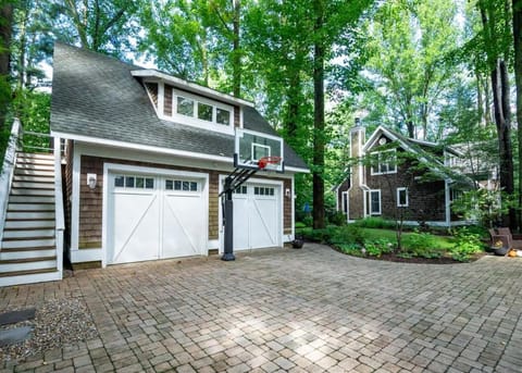 Cedar Shores House in Sawyer