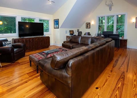 Cedar Shores House in Sawyer