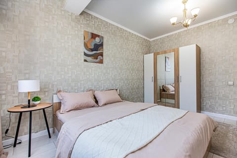 Bed, Photo of the whole room, Bedroom, furniture, wardrobe