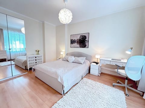 Bed, Bedroom, wardrobe