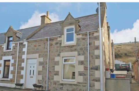 Wee Braemoray, Portessie, Buckie,Moray House in Scotland