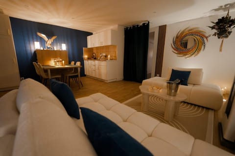 Living room, Seating area, Dining area