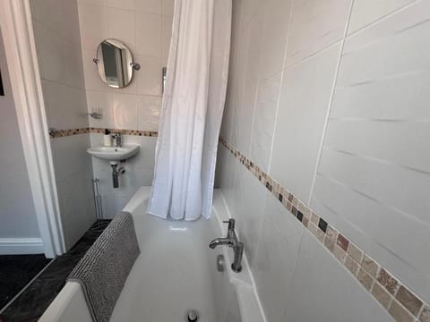 Create your Home from Home Apartment in Doncaster