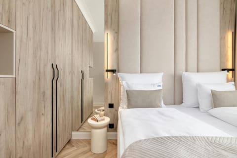 Bed, Bedroom, towels, wardrobe