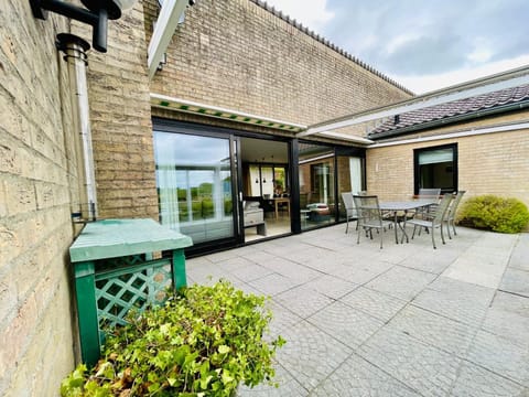 Lamsoor 22 House in Zeeland, Netherlands