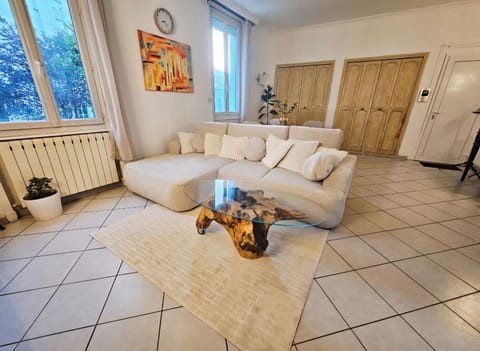 La Plasse, appartement familial au centre de Roanne Apartment in Auvergne-Rhône-Alpes