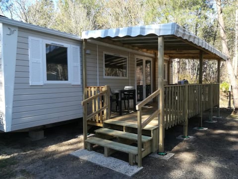 Property building, Patio