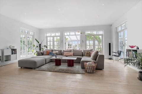 JB300-Fjerritslev-Bonderup-Vestergade-15 House in Brovst