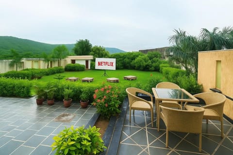 3 BHK Farm w pool & jacuzzi in jaipur Villa in Jaipur