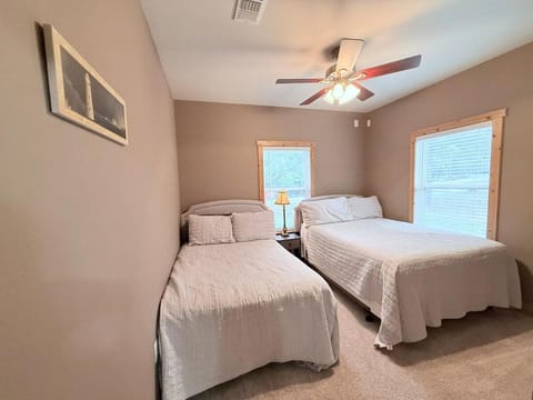 Carlene's Place House in Lake Texoma