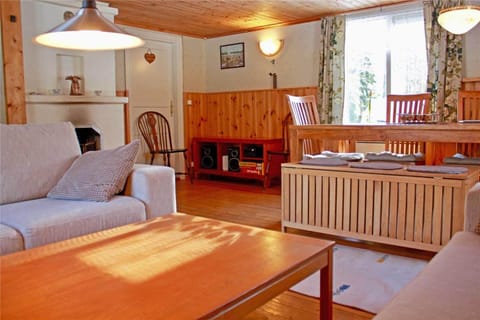 KRO468-Saevsjoestroem-Saevsjoe-Herrafaellan House in Kalmar County, Sweden