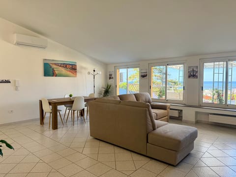 Natural landscape, Living room, Seating area