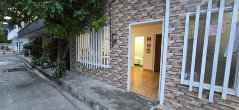 Day, Neighbourhood, Street view