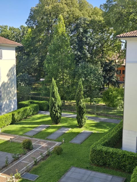 Property building, Garden view