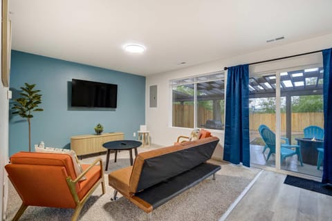 Champion Court Family Escape w Epic Game Room Apartment in Colorado Springs