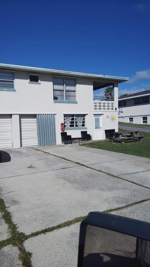 Beach spot Apartment in Daytona Beach Shores