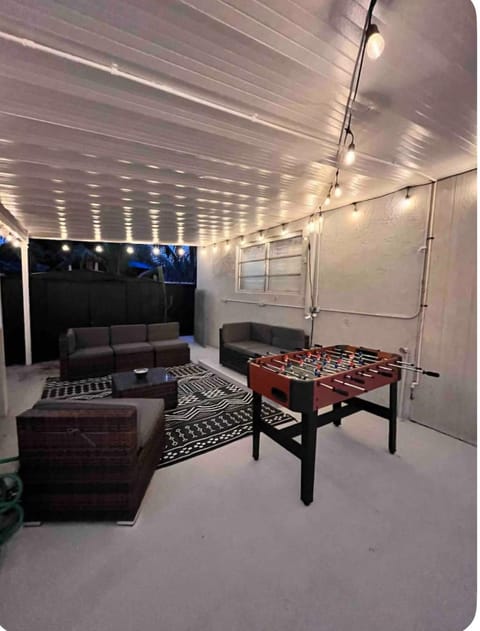 Luxury Miami Studio Next to Beach & Airport Apartment in Miami