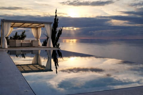 Natural landscape, Pool view, Sea view, Sunset