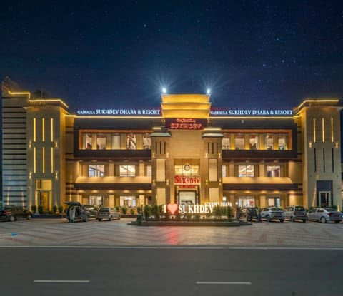 Property building, Night, City view, Parking