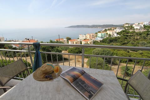 Balcony/Terrace, Mountain view, Sea view
