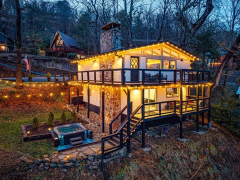 Ober Lux Chalet Chalet in Chalet Village