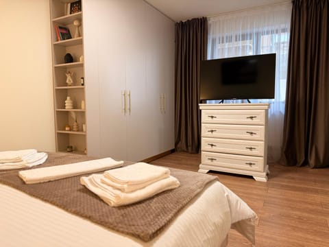Aristizza Studio Apartment in Craiova