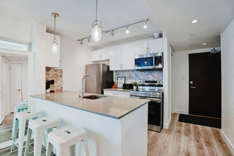Kitchen or kitchenette, oven, stove