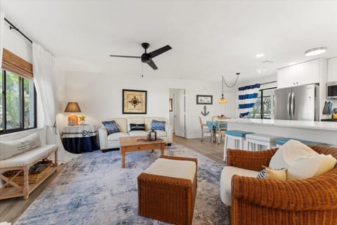 Waterfront - Private Pool - Pet Friendly House in Port Orange