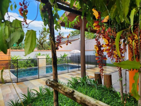Garden, Swimming pool