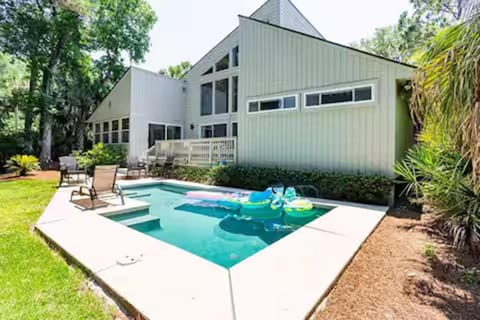 Pool view