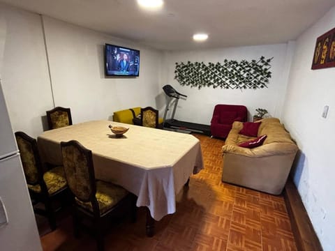 Communal lounge/ TV room, TV and multimedia, Living room, Fitness centre/facilities, Dining area