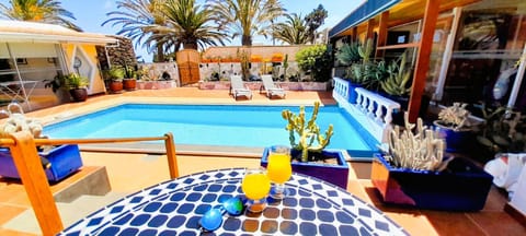Balcony/Terrace, Seating area, Garden view, Swimming pool, sunbed