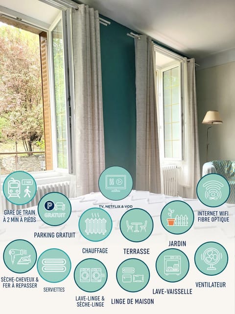 Bed, Property logo or sign, Photo of the whole room, Logo/Certificate/Sign, Bedroom, Text overlay