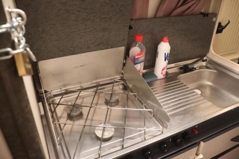 Full Service Caravan 1 Apartment in Albertslund