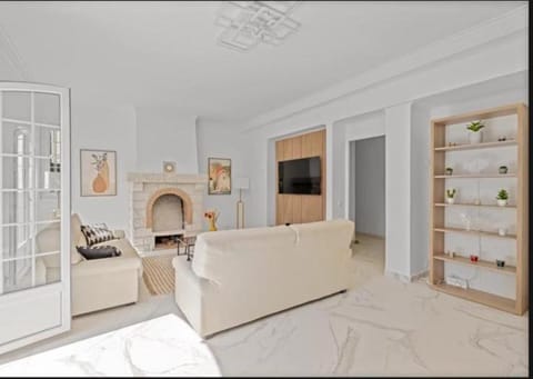 Premium house in Mougins with Private Tennis Villa in Mougins