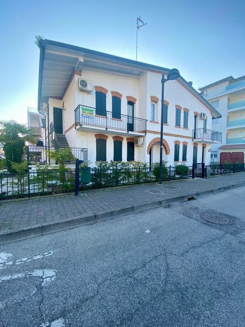 Casette Baradel - Agenzia Caorle Apartment in Caorle