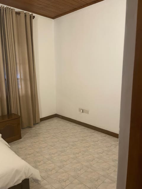 House in Pelawatta Junction House in Birmingham