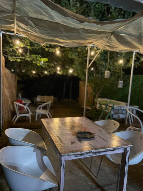 Zmajevo Gnezdo II Water House Villa in Belgrade